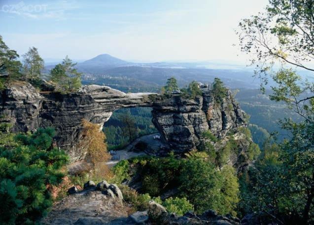 Penzion Oaza Hřensko Exterior foto
