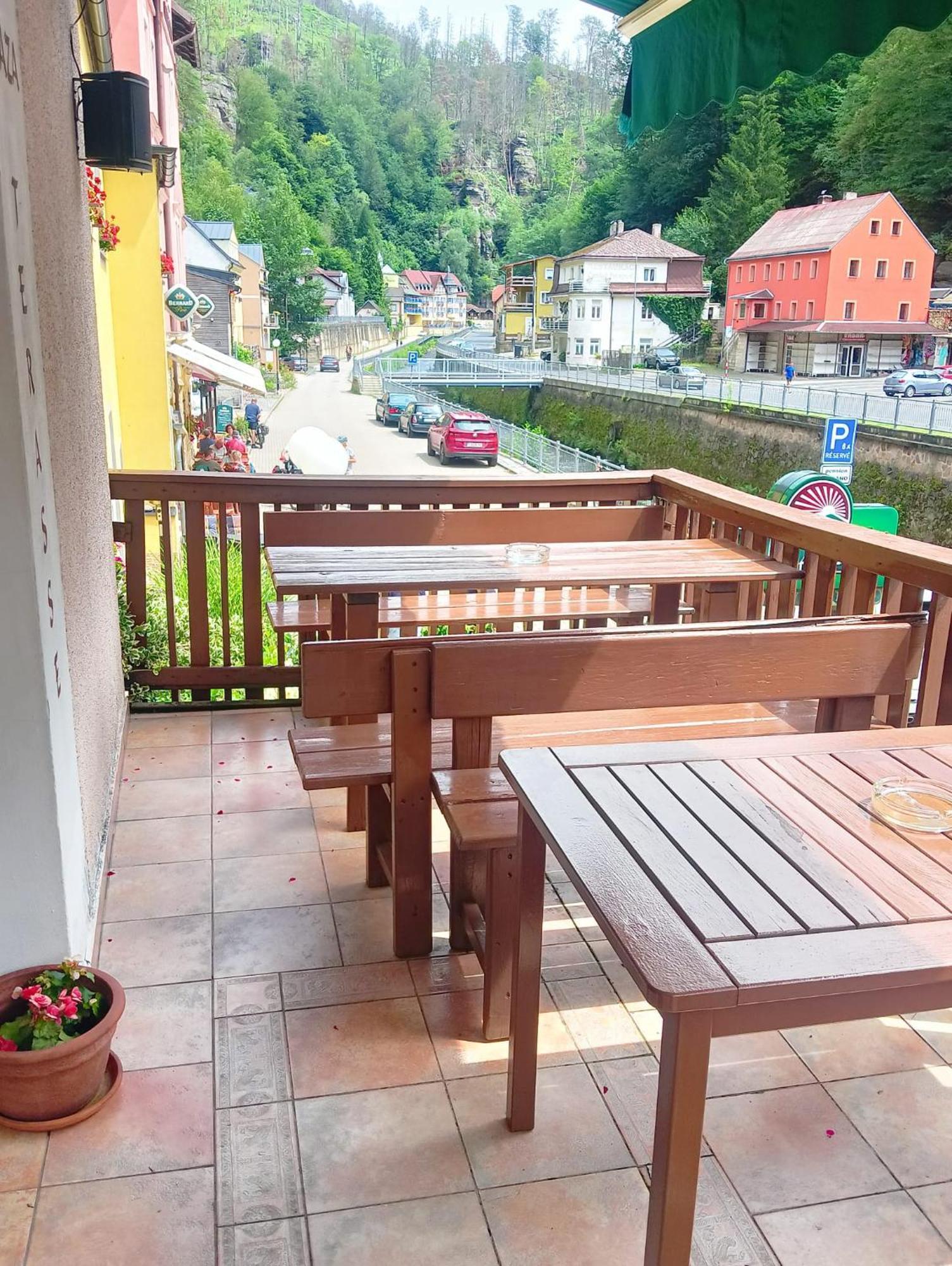 Penzion Oaza Hřensko Exterior foto
